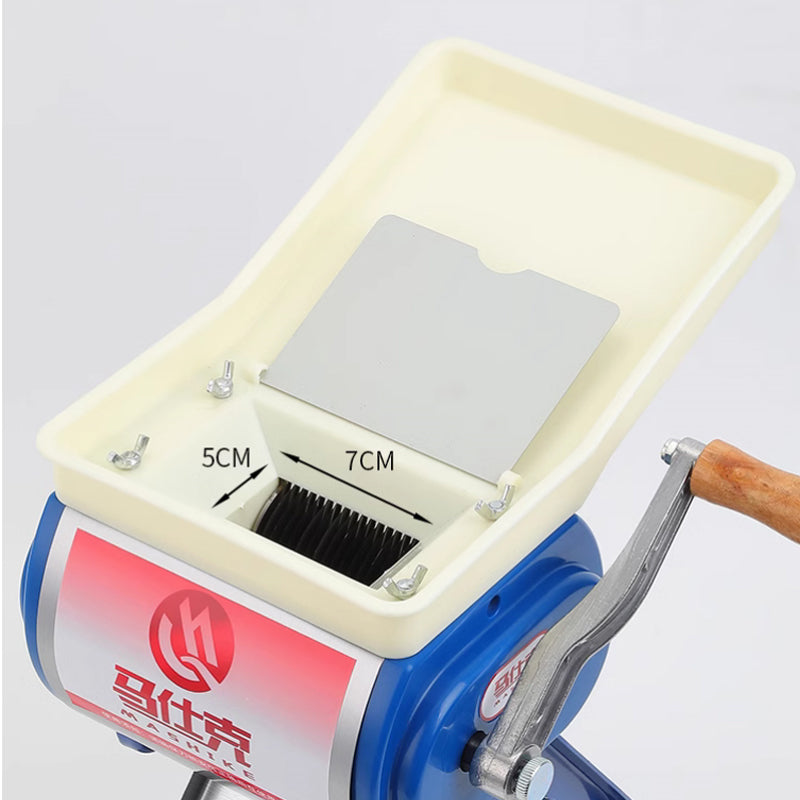 Manual meat slicer and slicer