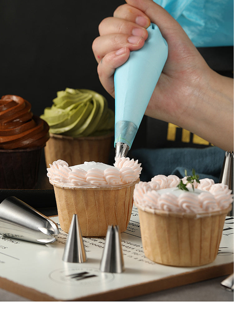 24 seamless logo mouth