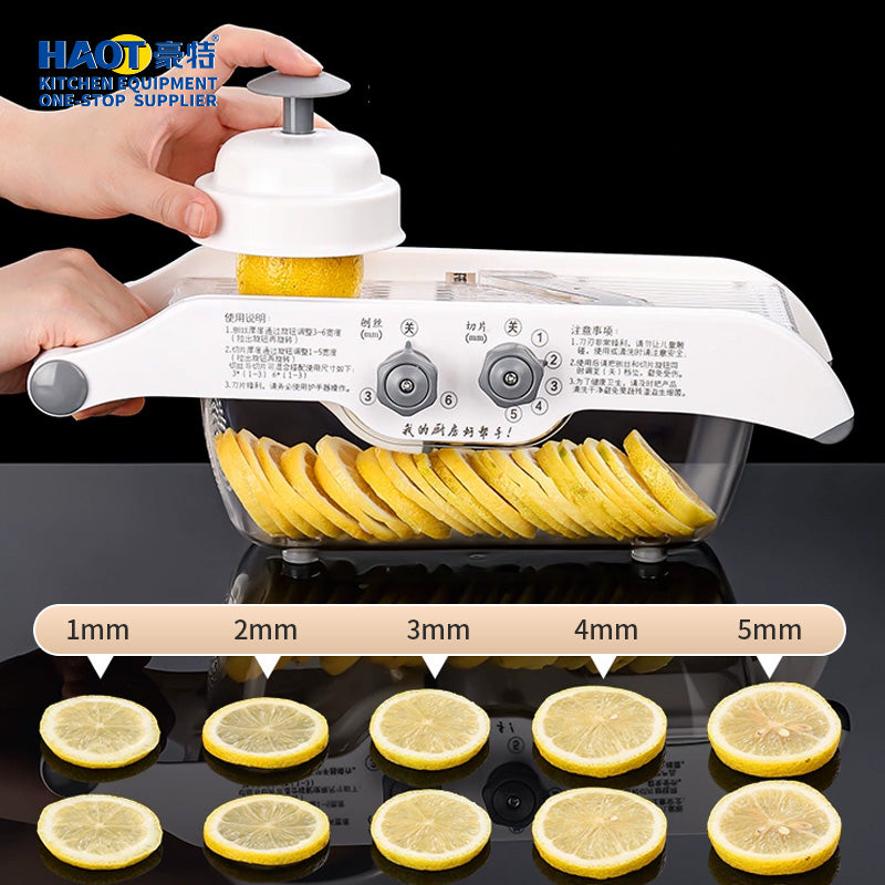 Lemon slicer and fruit slicer