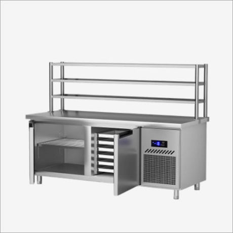 Cooling tables
