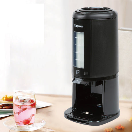 Elephant print insulated beverage machine